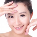 Sửa mũi hếch bằng bí quyết trang điểm Sửa mũi hếch bằng bí quyết trang điểm