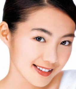 Nâng mũi bằng sụn nhân tạo trong thẩm mĩ mũi 3